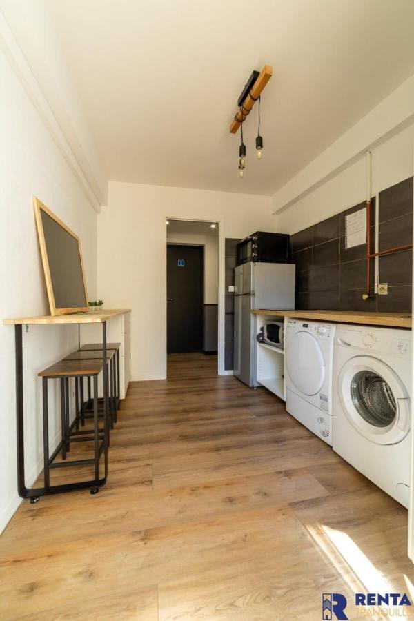 Chambre 1 René Cassinbalconwifimini-frigotv * Nizza